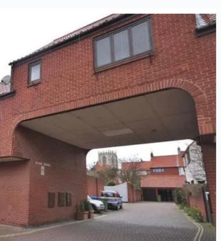 Holiday Apartment Beverley Eksteriør billede